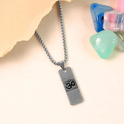 Silver Plated OM Symbol Dotted Locket Pendant With Chain